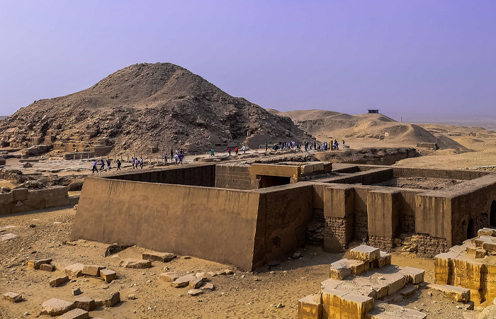 Half-Day Tour in Cairo (Memphis - Saqqara- Dahshur)