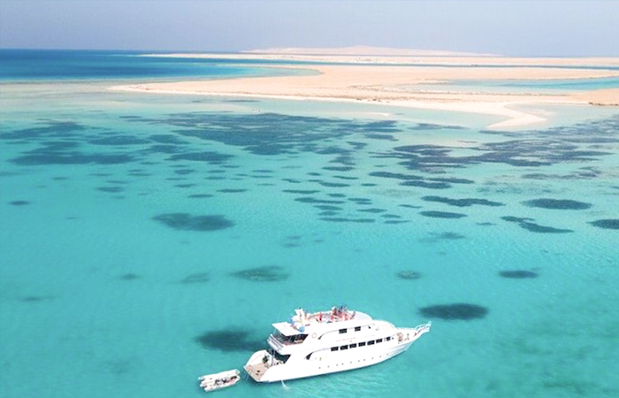 Full-Day Trip to Ras Mohamed by Boat photo